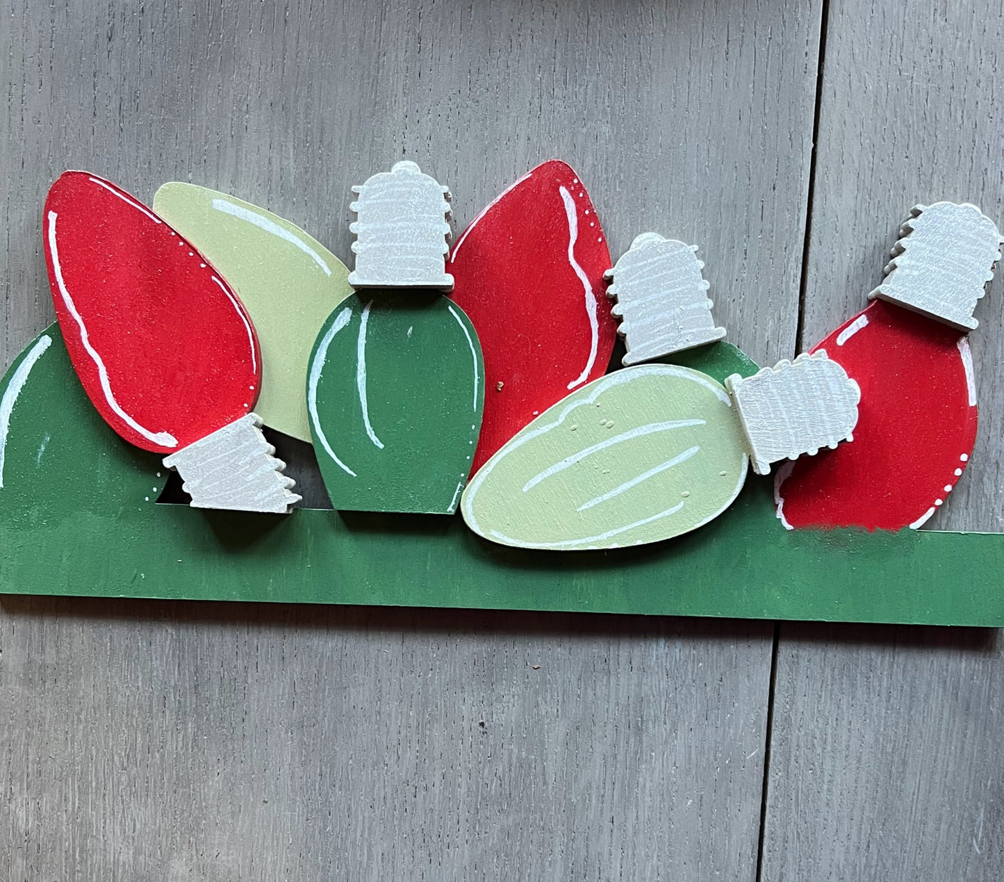 Scalloped Interchangeable Seasonal INSERT for Door