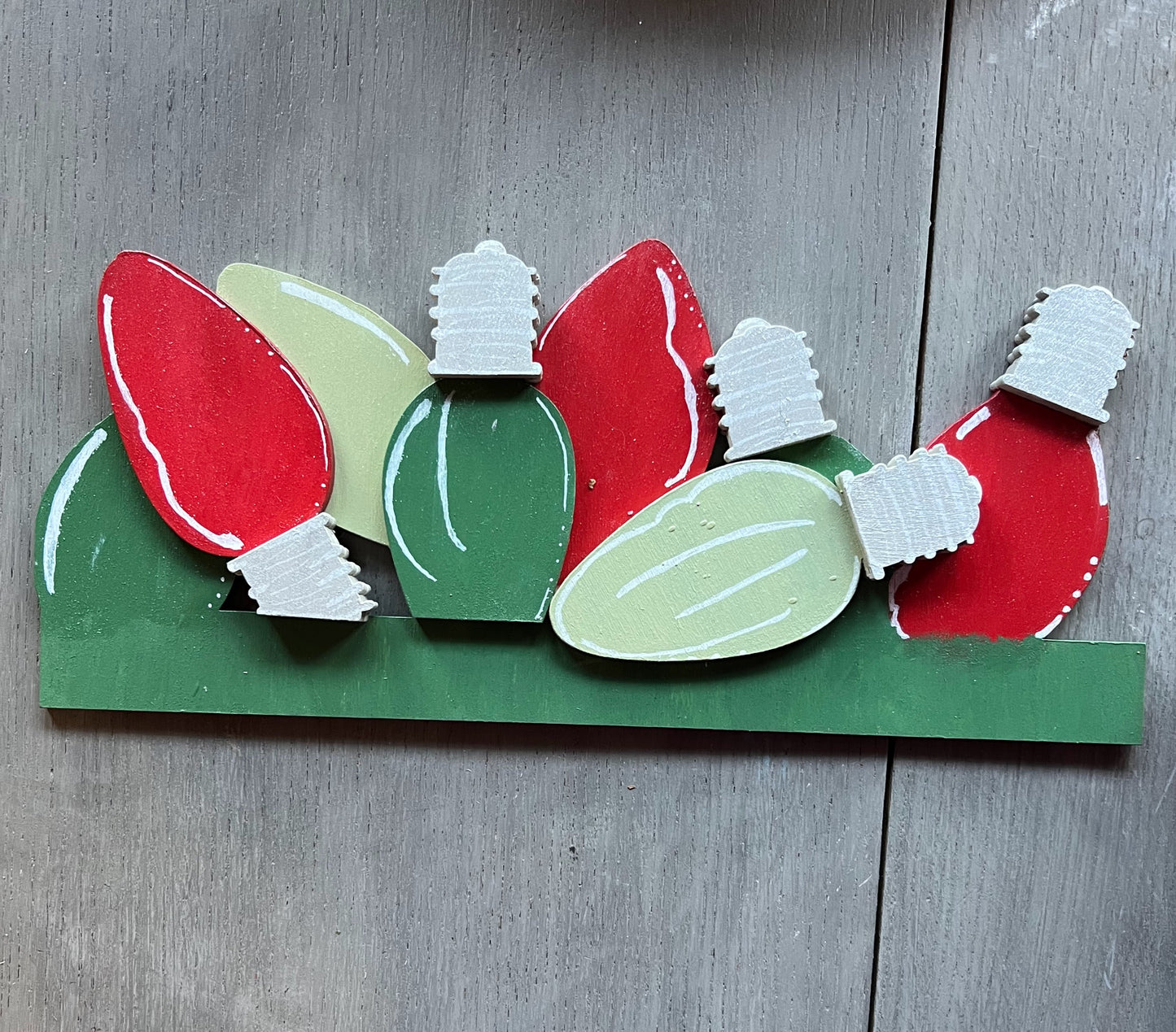 Scalloped Interchangeable Seasonal INSERT for Door